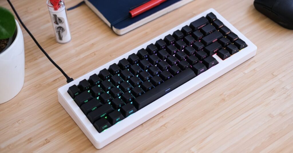 Drop’s swap-top keyboard lets you match your case to your caps