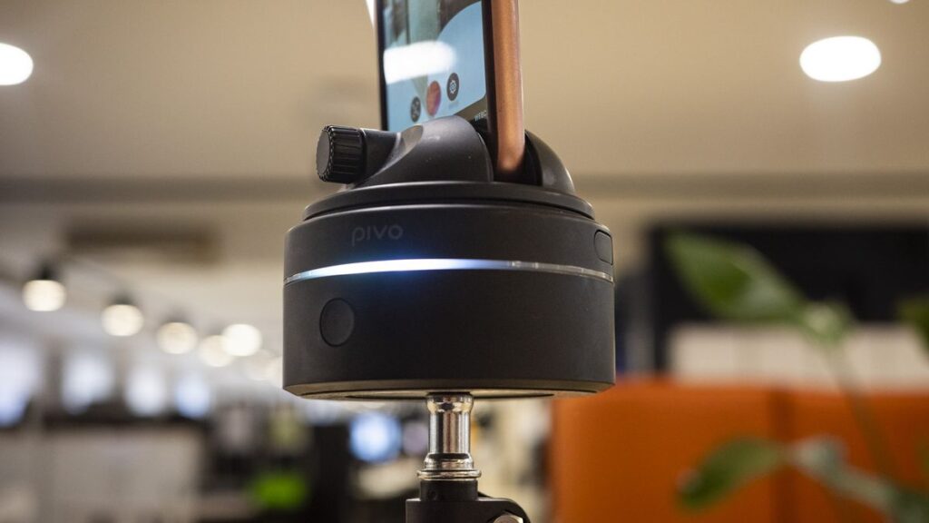 Pivo Max review: like having your own camera operator